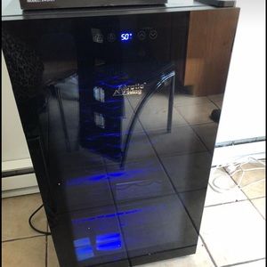 Wine cooler